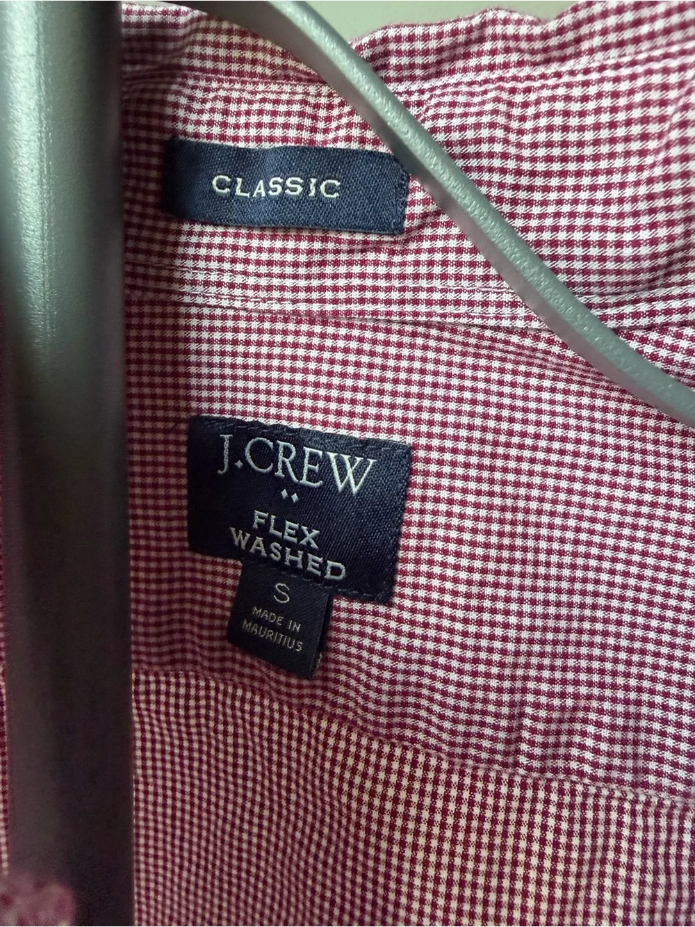 J. Crew Men's Long-Sleeve Button-Down Shirt in Dusty Pink